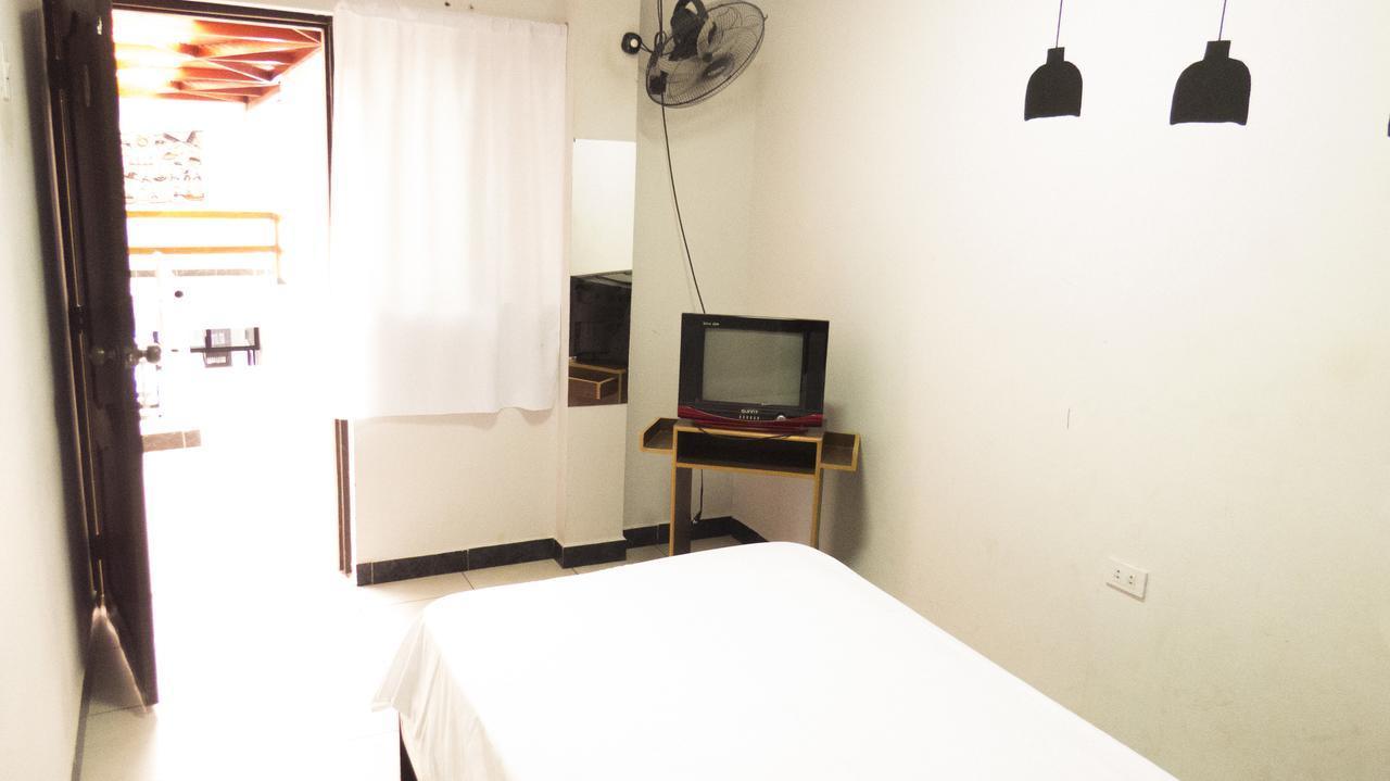 Jer'S Hostal Tumbes Zewnętrze zdjęcie