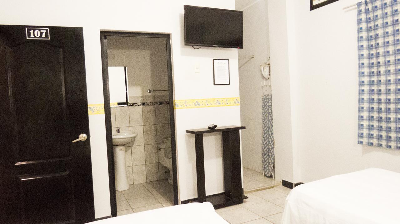 Jer'S Hostal Tumbes Zewnętrze zdjęcie