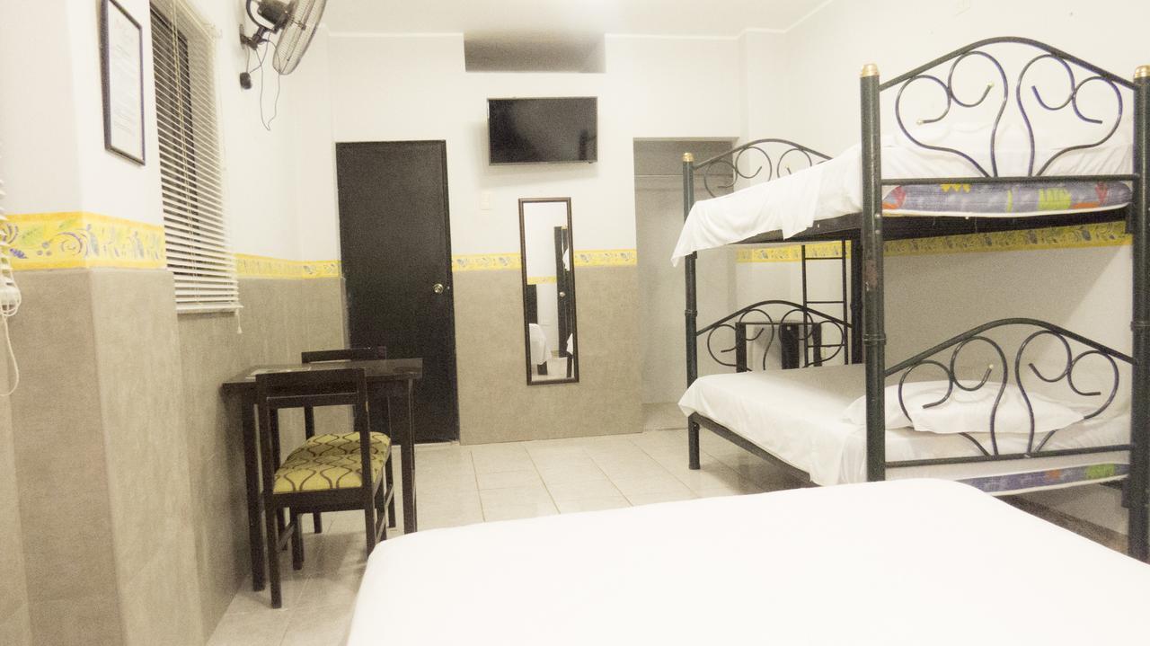 Jer'S Hostal Tumbes Zewnętrze zdjęcie
